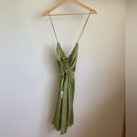 Abercrombie & FITCH Silk Green Drama Ruched Mini Dress - Picture 3 of 5